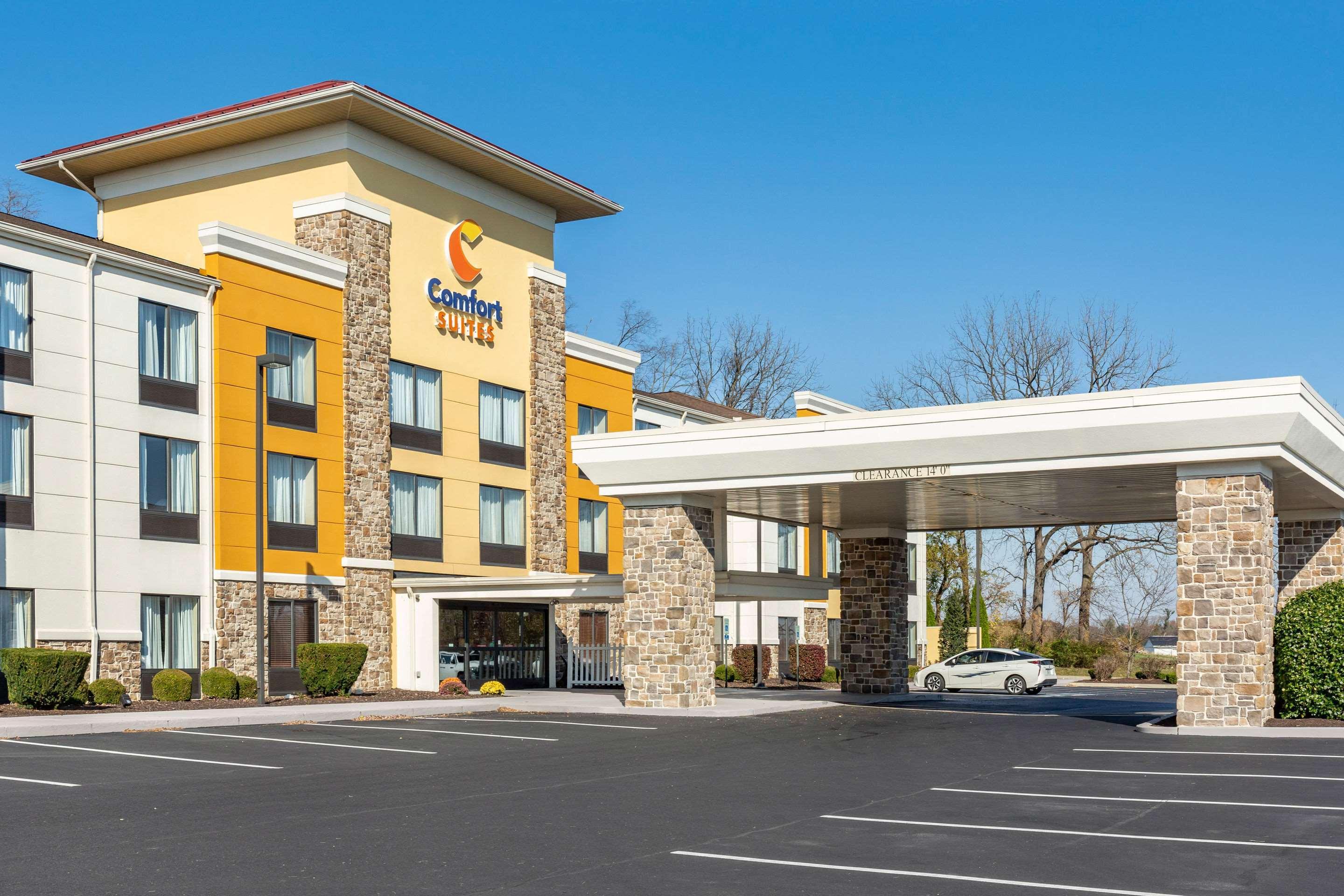 Comfort Suites Lancaster Amish Country Smoketown  Экстерьер фото
